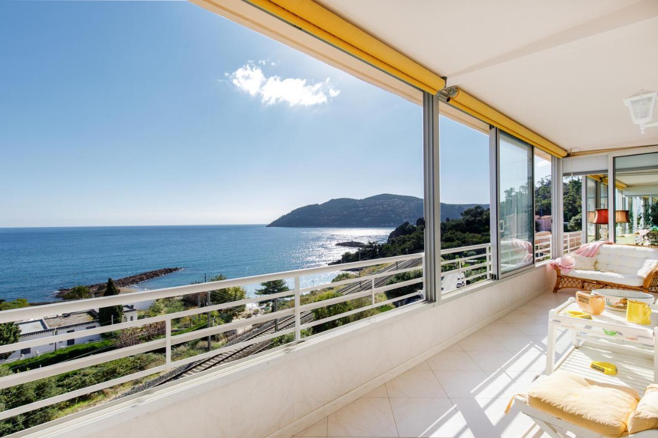 L'Esterel Yourhosthelper Mandelieu Exteriör bild